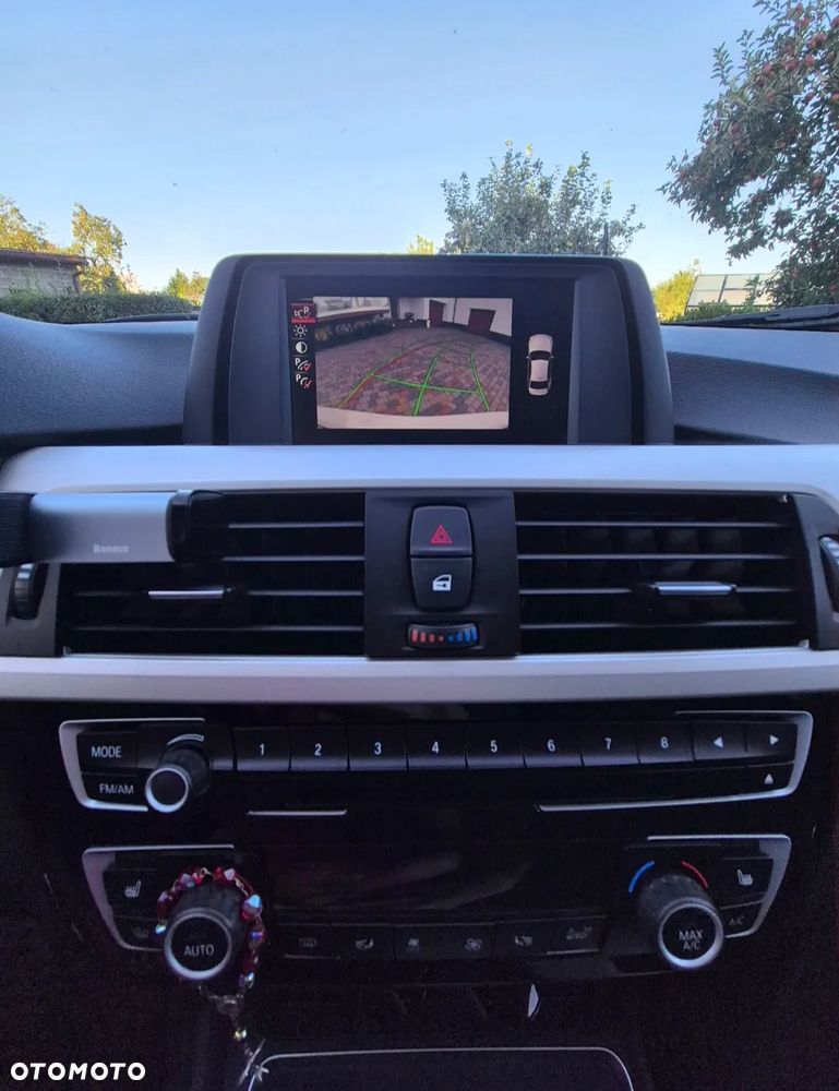 BMW Seria 3 320i xDrive - 5