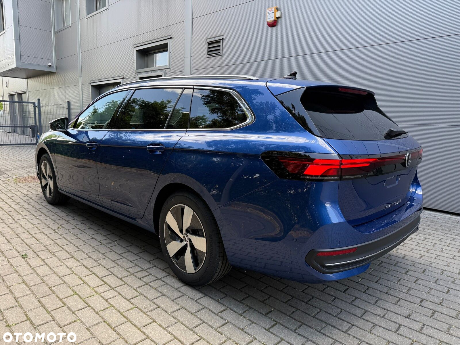 Volkswagen Passat - 6