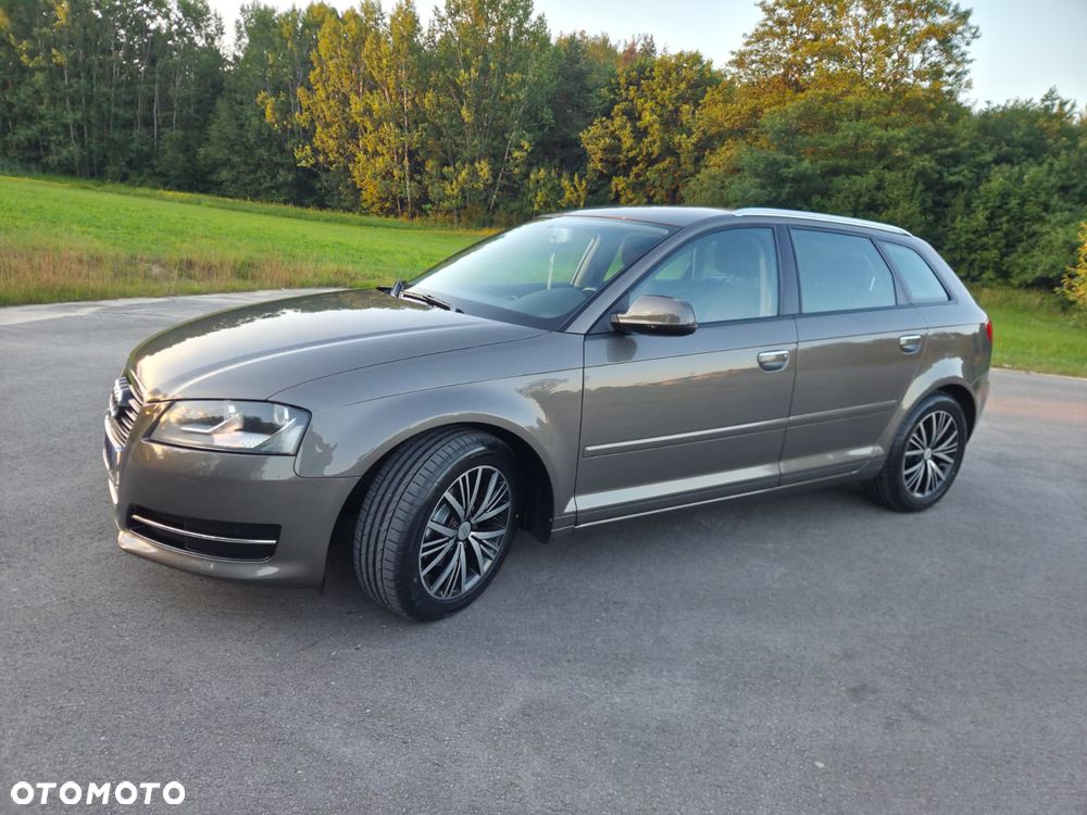 Audi A3 Sportback - 12