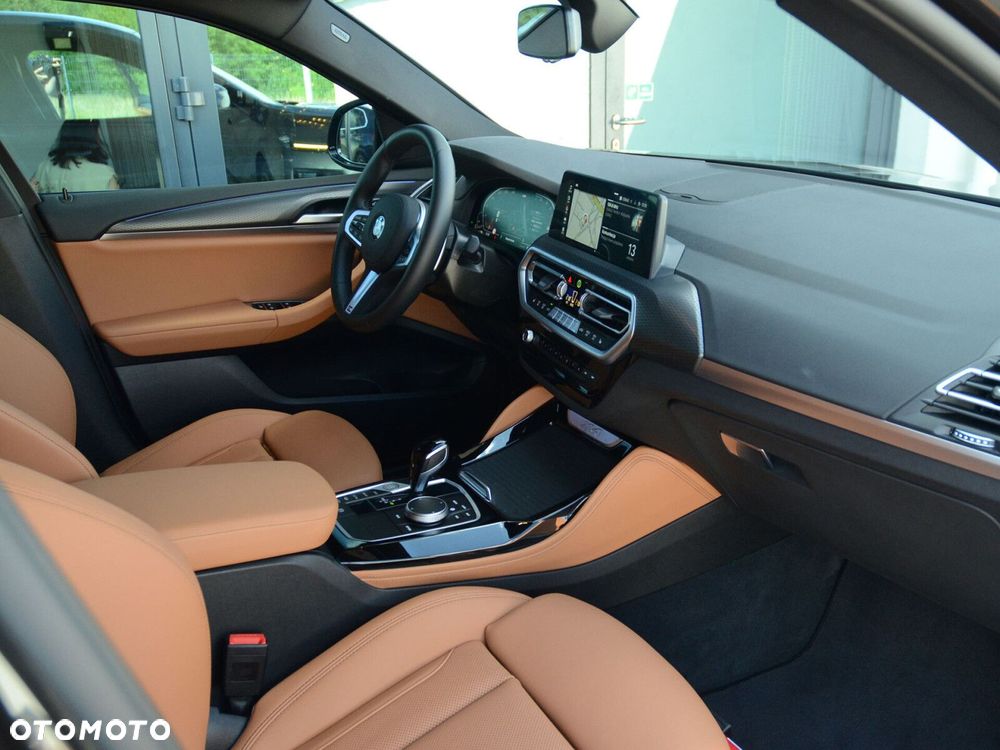 BMW X4 - 32
