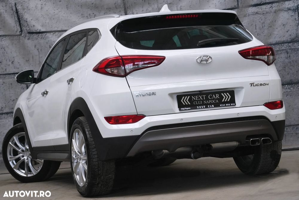 Hyundai Tucson 2.0 CRDI 4WD 6AT Premium+ - 4