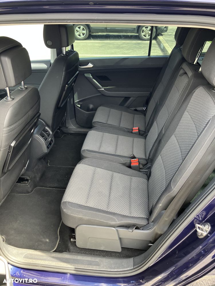 Volkswagen Touran 2.0 TDI SCR Comfortline - 16