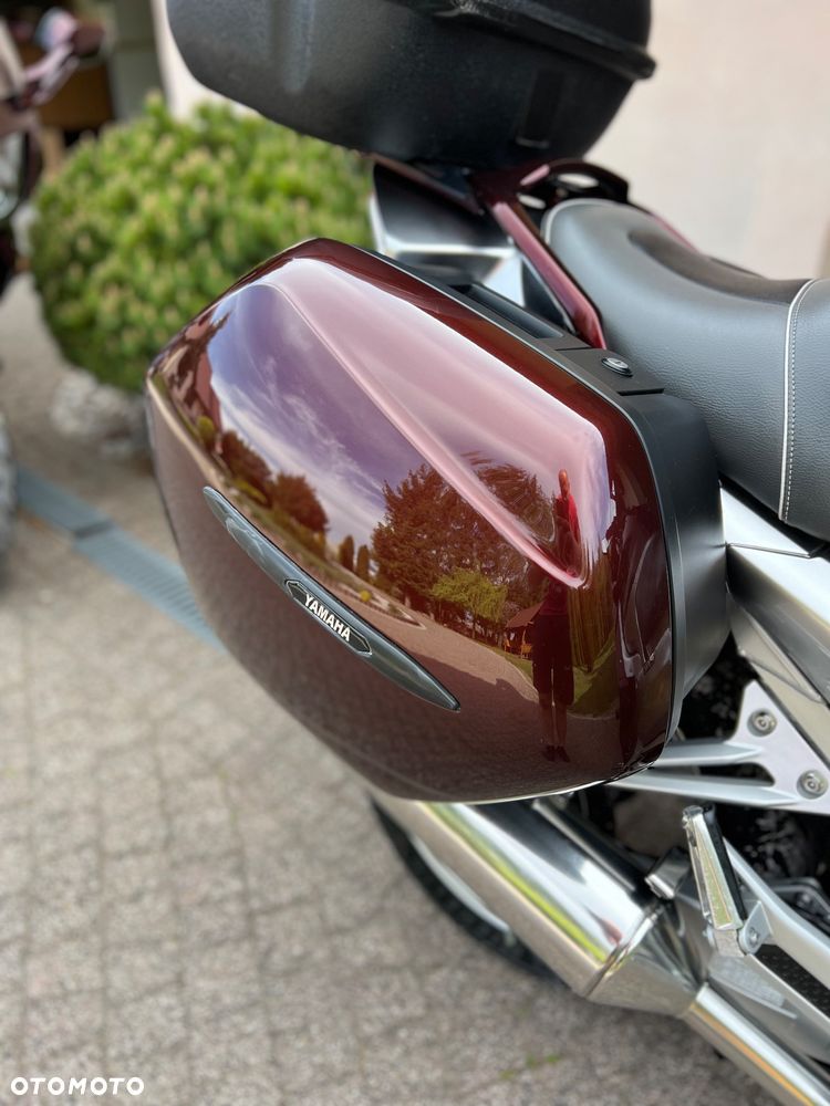Yamaha FJR - 10