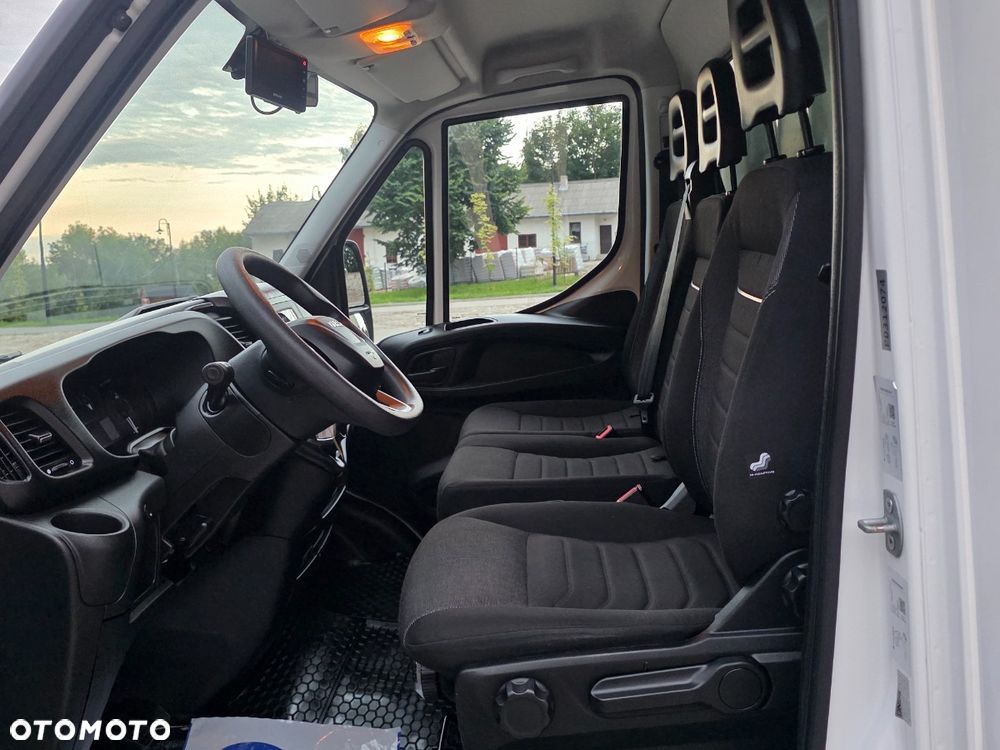 Iveco Daily 35S18 - 35