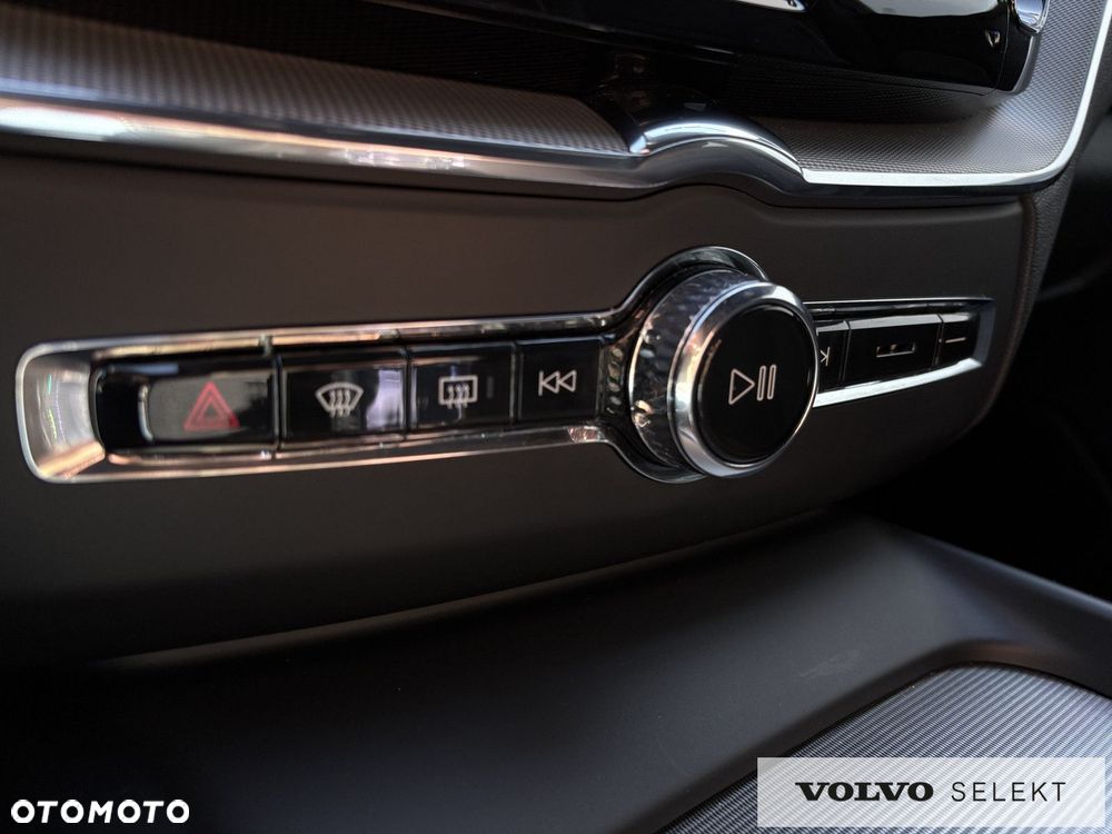 Volvo XC 60 - 23