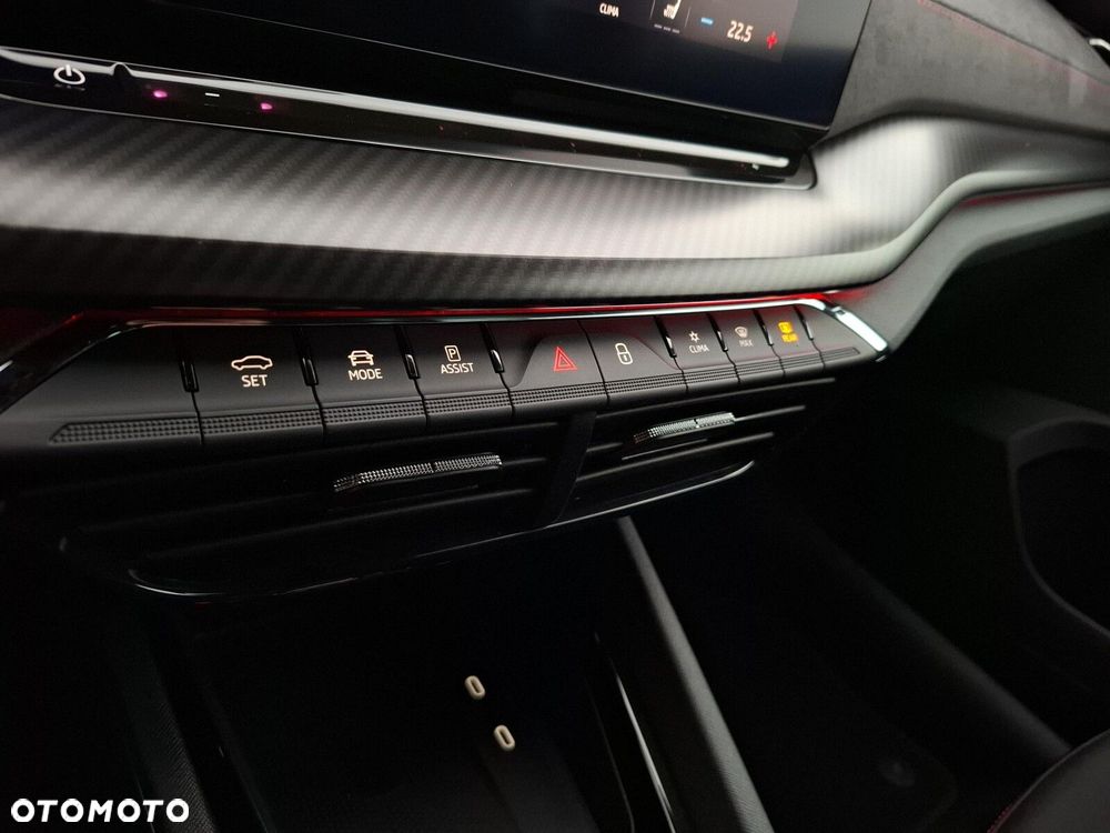 Skoda Octavia 2.0 TDI RS DSG - 21