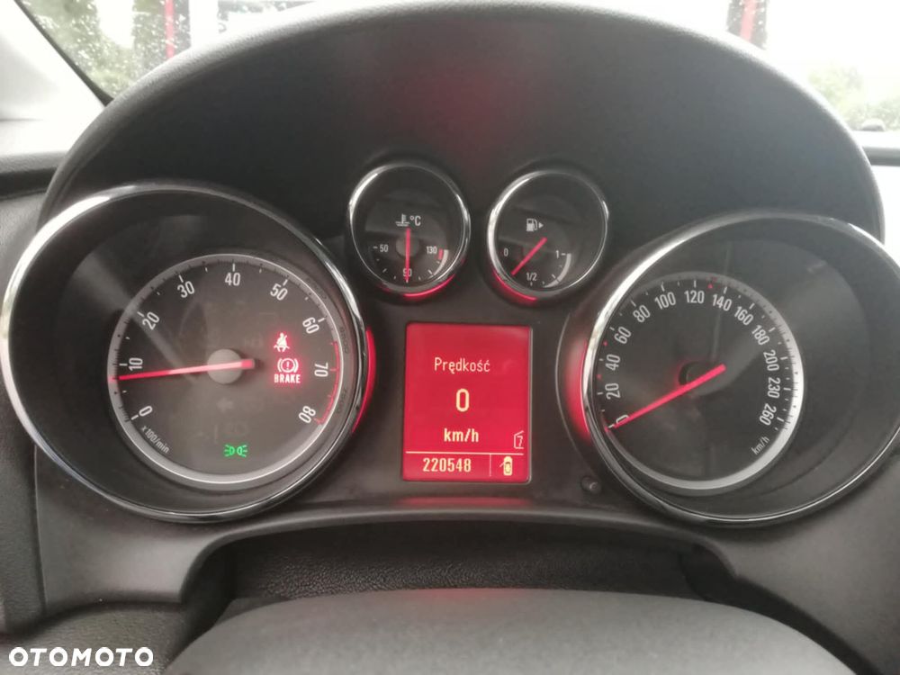 Opel Astra 1.4 T Enjoy - 11
