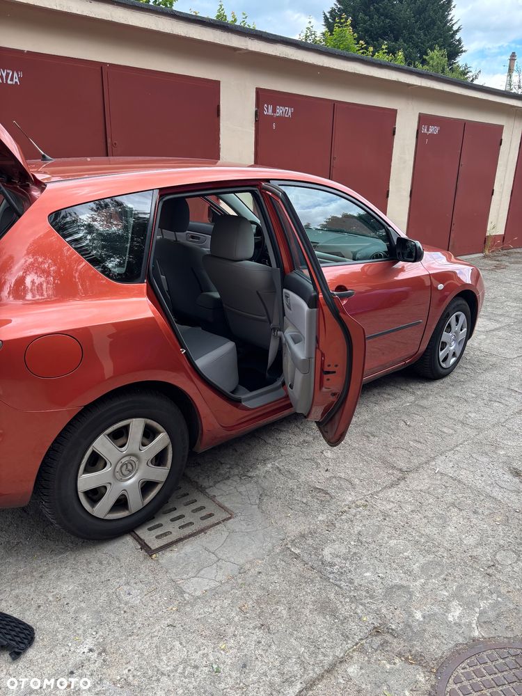 Mazda 3 1.6 Comfort - 17