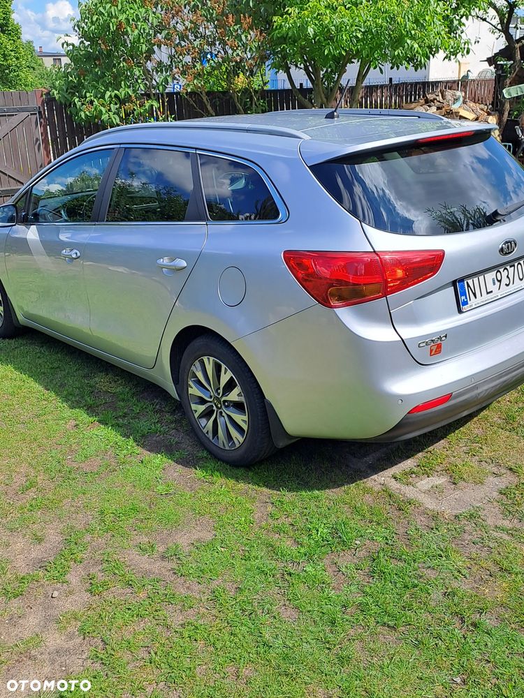 Kia Ceed - 5