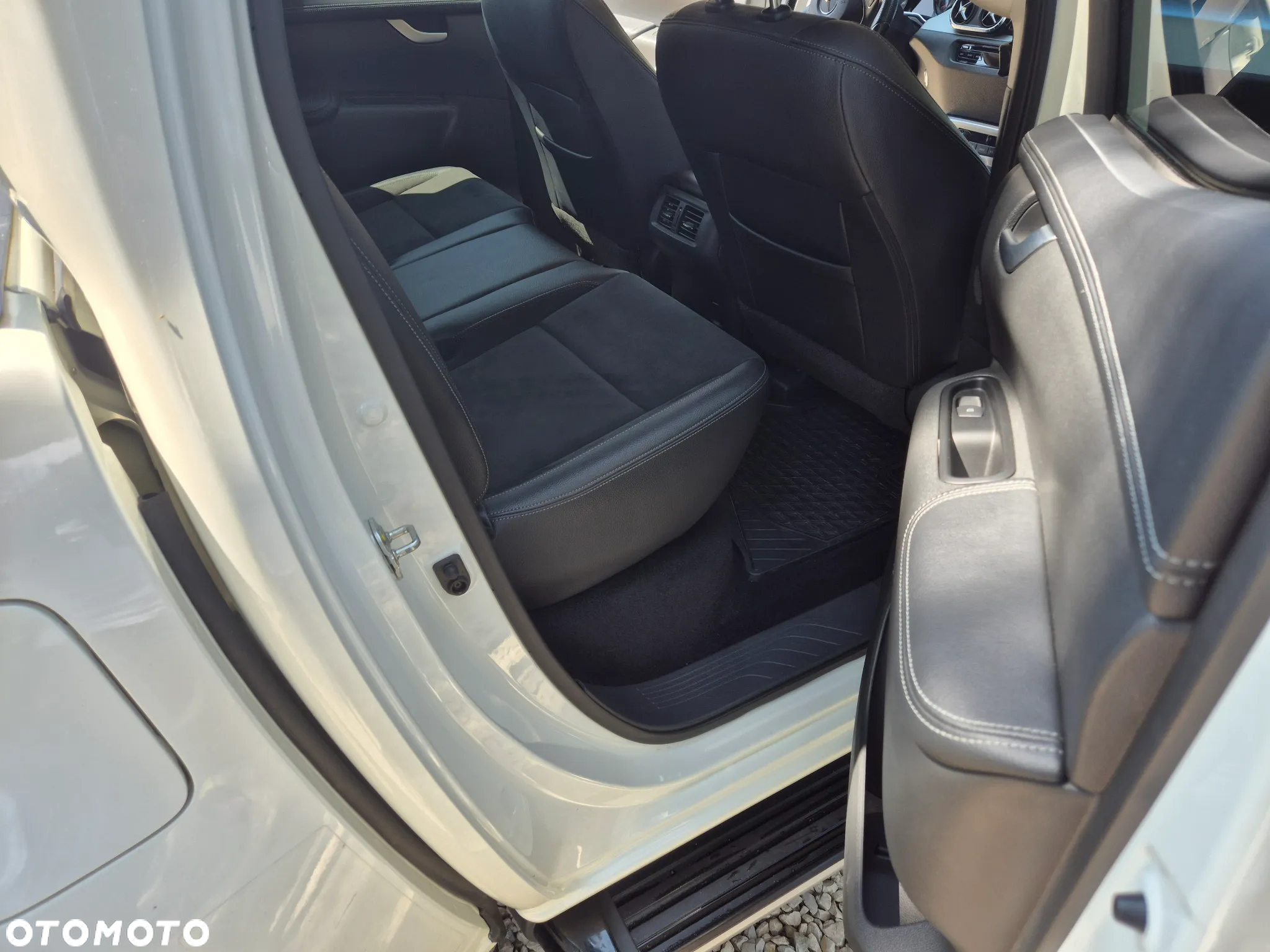 Mercedes-Benz Klasa X 350 d 4-Matic Power - 11