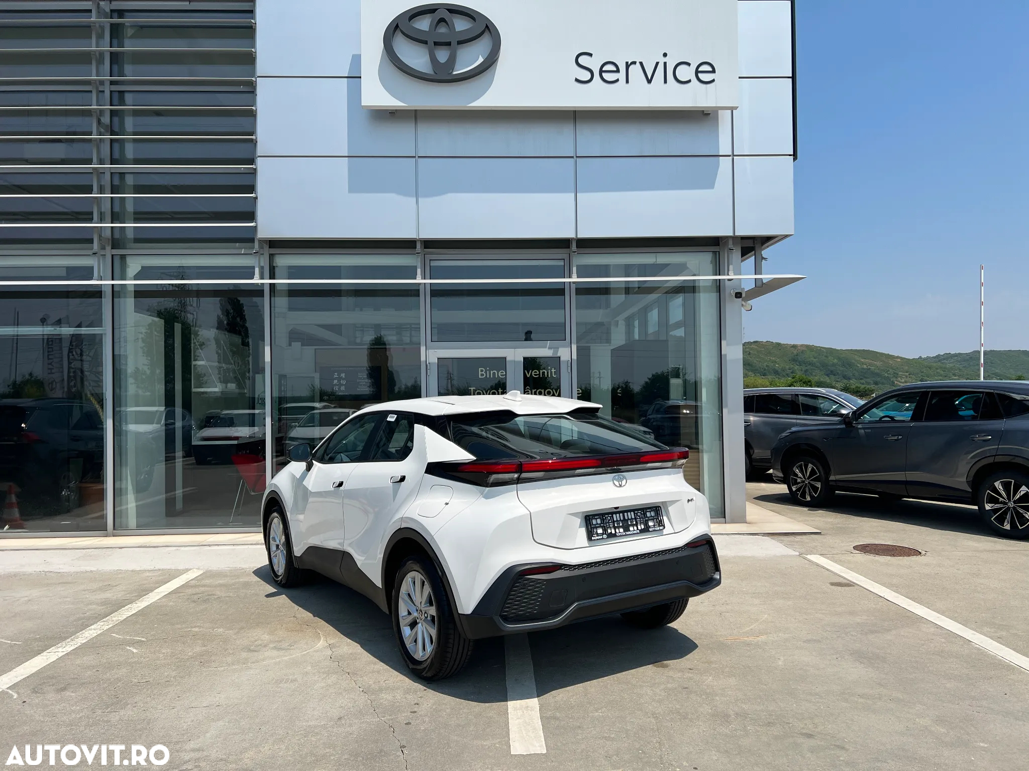 Toyota C-HR - 4