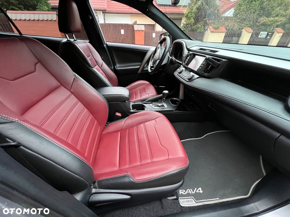Toyota RAV4 Hybrid Selection 4x4 - 19