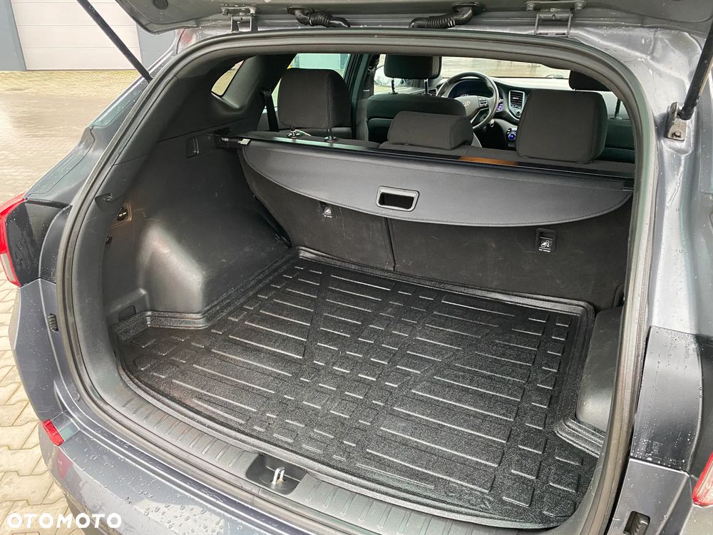 Hyundai Tucson 1.6 GDI BlueDrive GO 2WD - 8