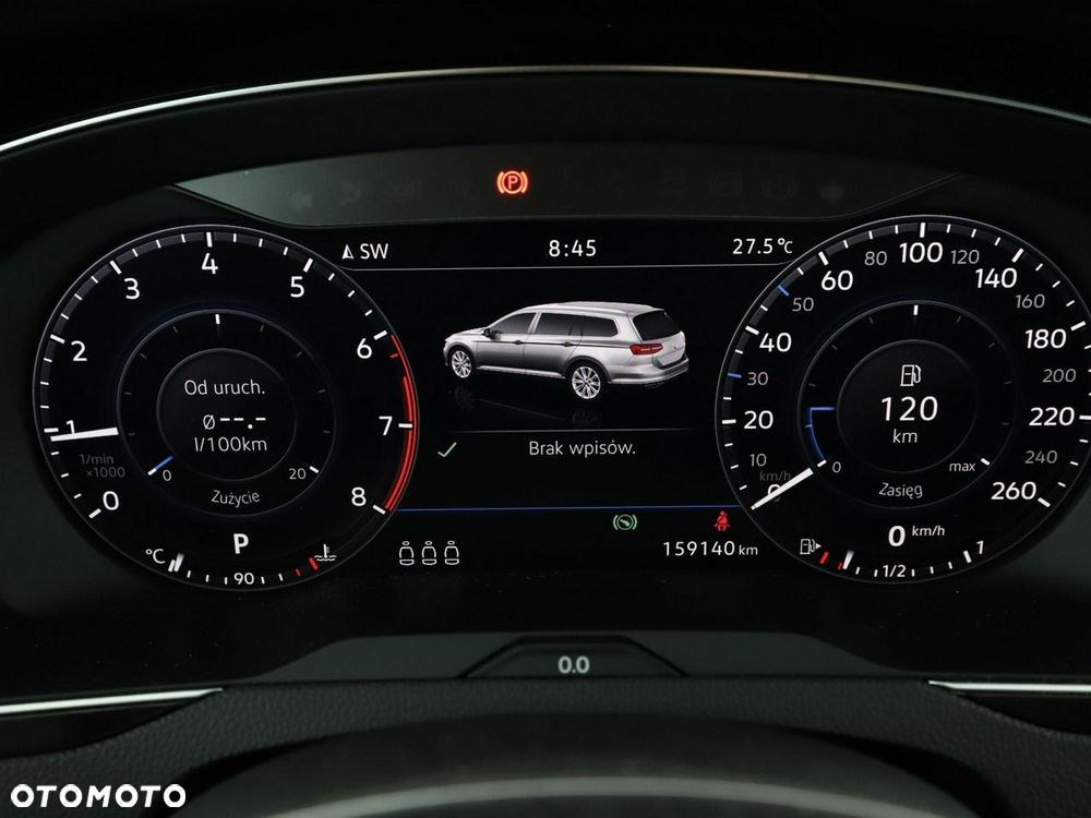 Volkswagen Passat - 23