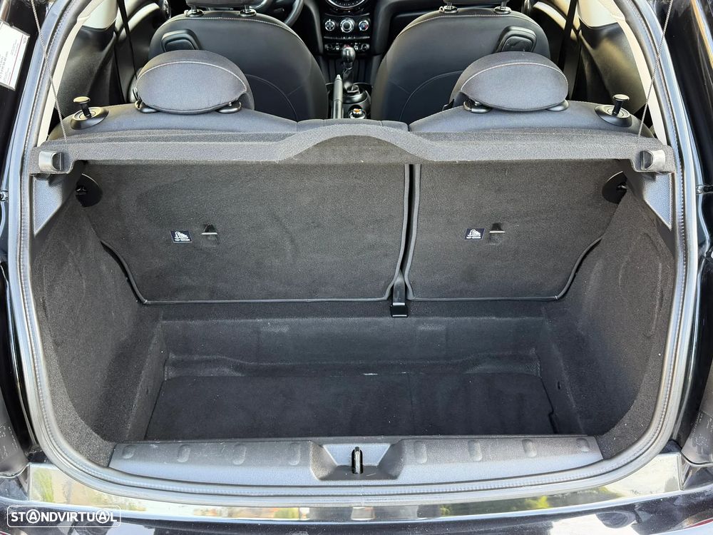 MINI 3 Portas One D Blackyard - 18