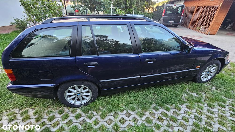 BMW Seria 3 - 35