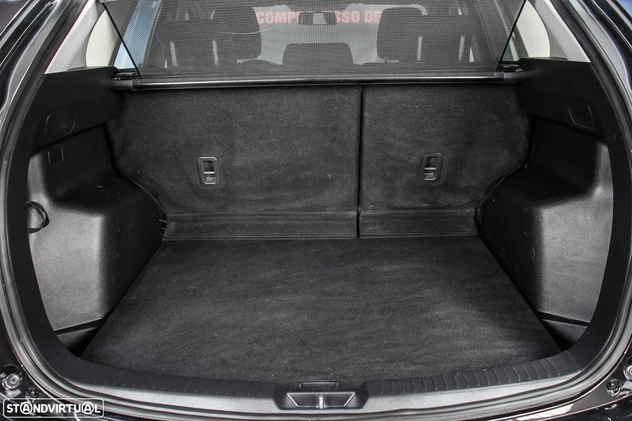 Mazda CX-5 2.2 D Essence - 28