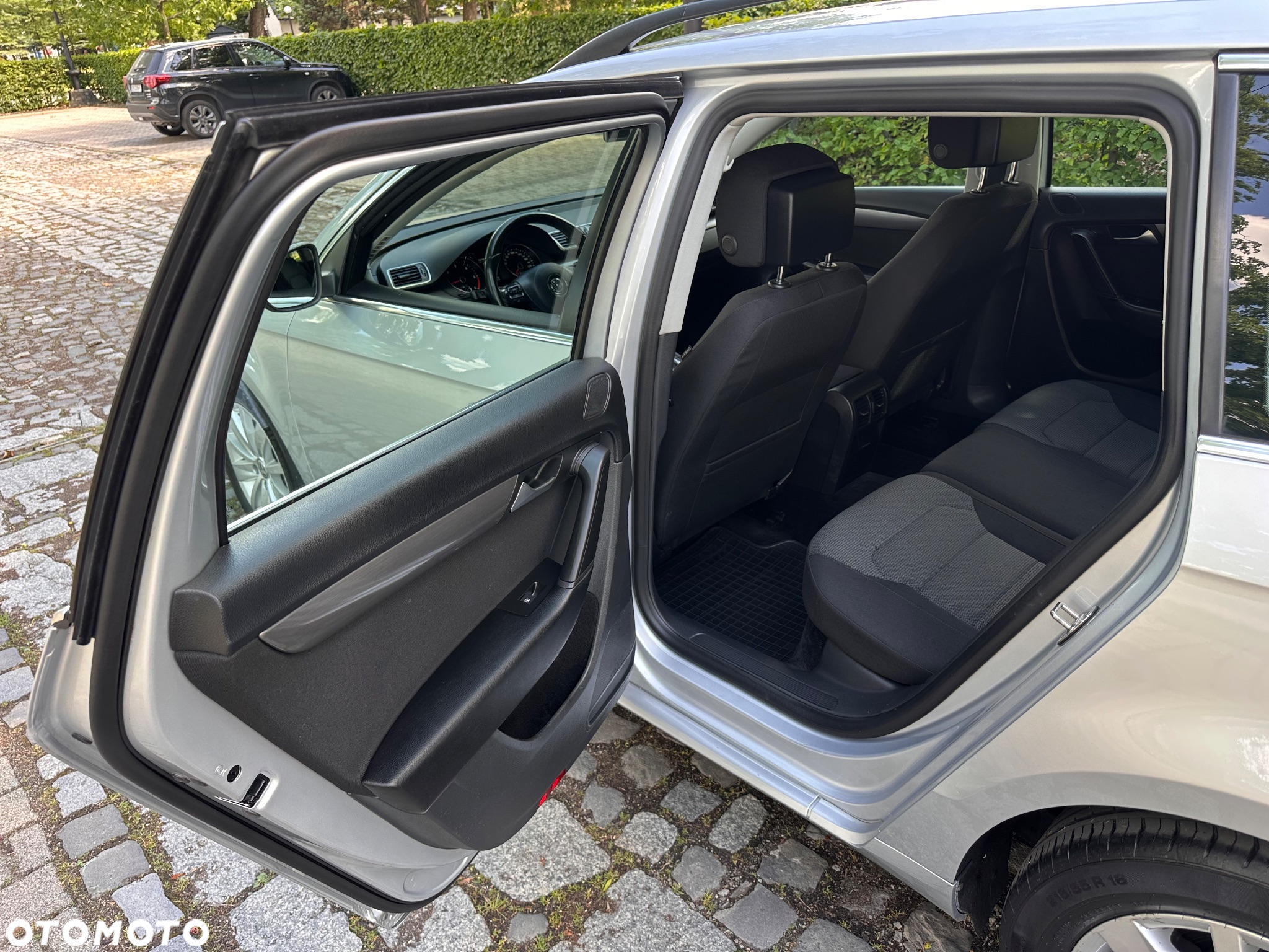 Volkswagen Passat 2.0 TDI Comfortline DSG - 25