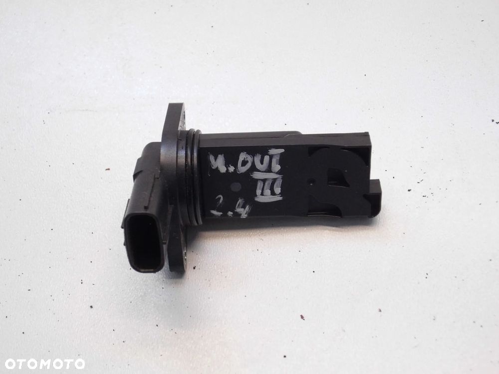 PRZEPŁYWOMIERZ POWIETRZA MITSUBISHI OUTLANDER III LIFT 2.4 PHEV 2020r. ORYGINAŁ - 1