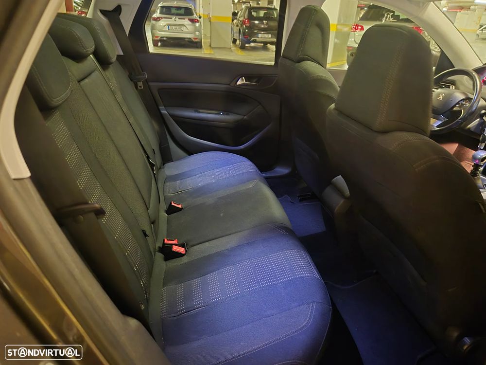 Peugeot 308 SW 1.6 e-HDi Allure - 31