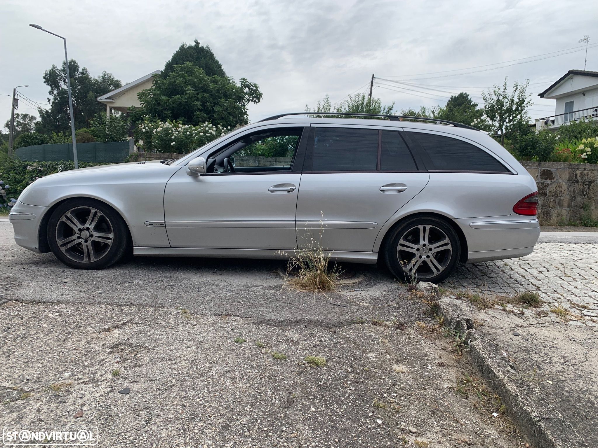 Mercedes-Benz E 220 CDi Avantgarde - 1