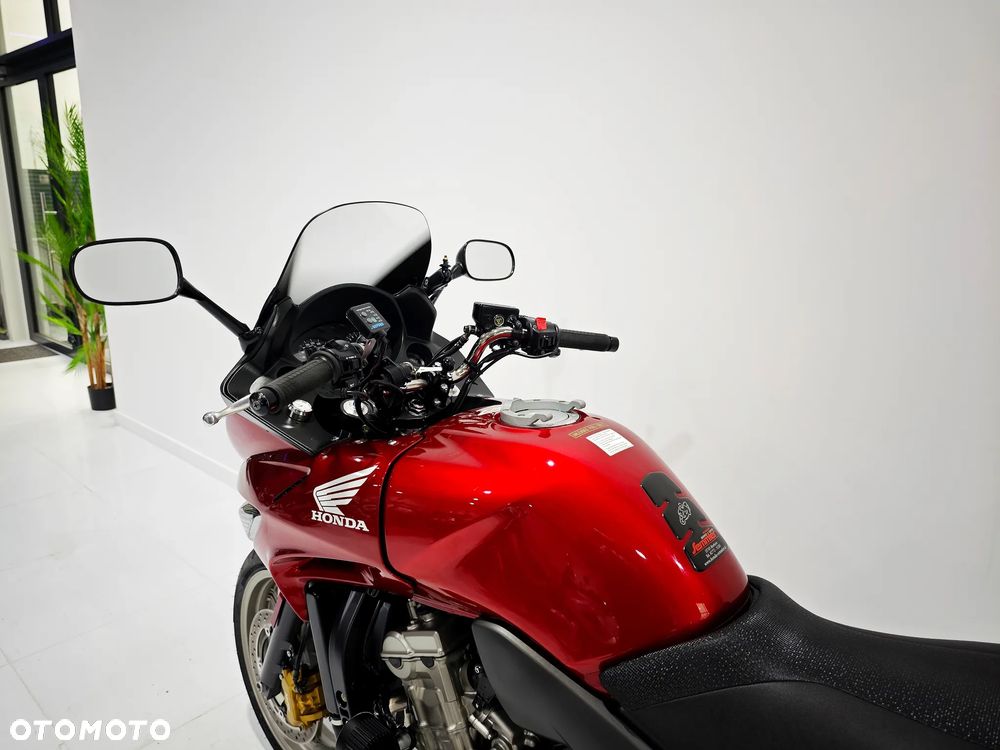 Honda CBF - 19