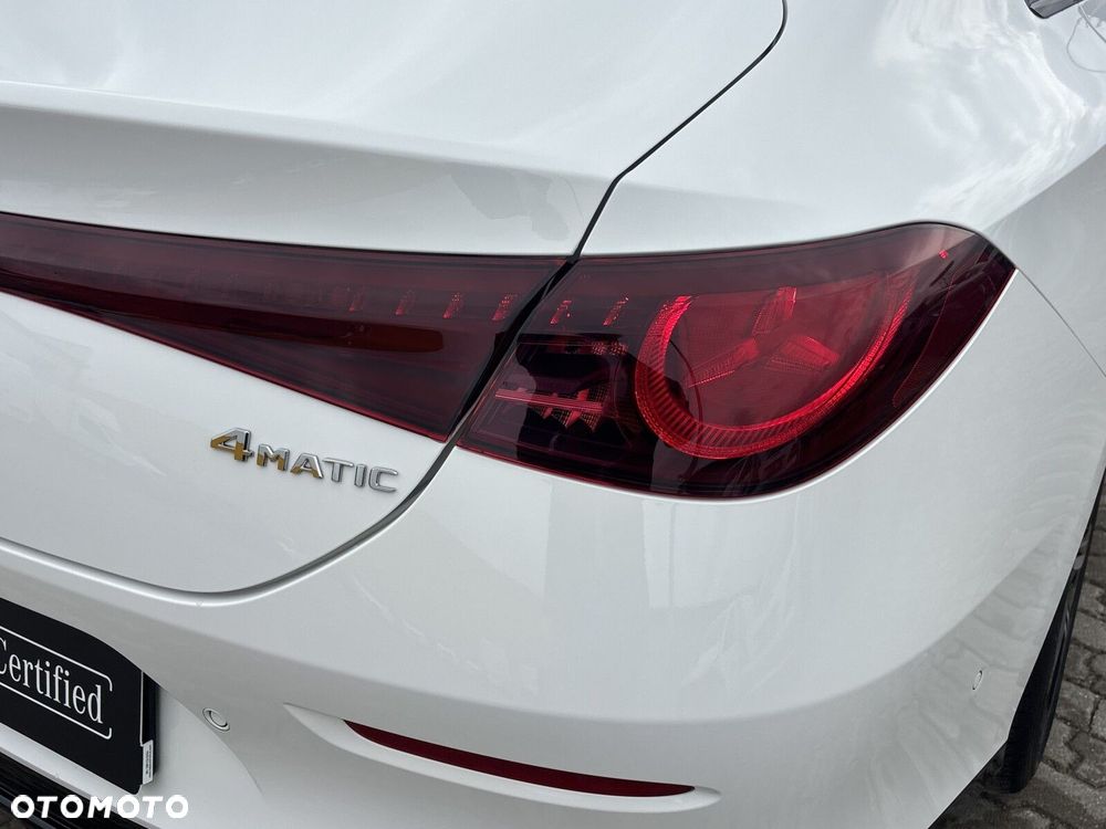 Mercedes-Benz CLA 200 mHEV 4-Matic 8G-DCT - 12