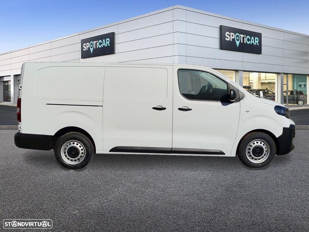 Opel Vivaro Outro - 4