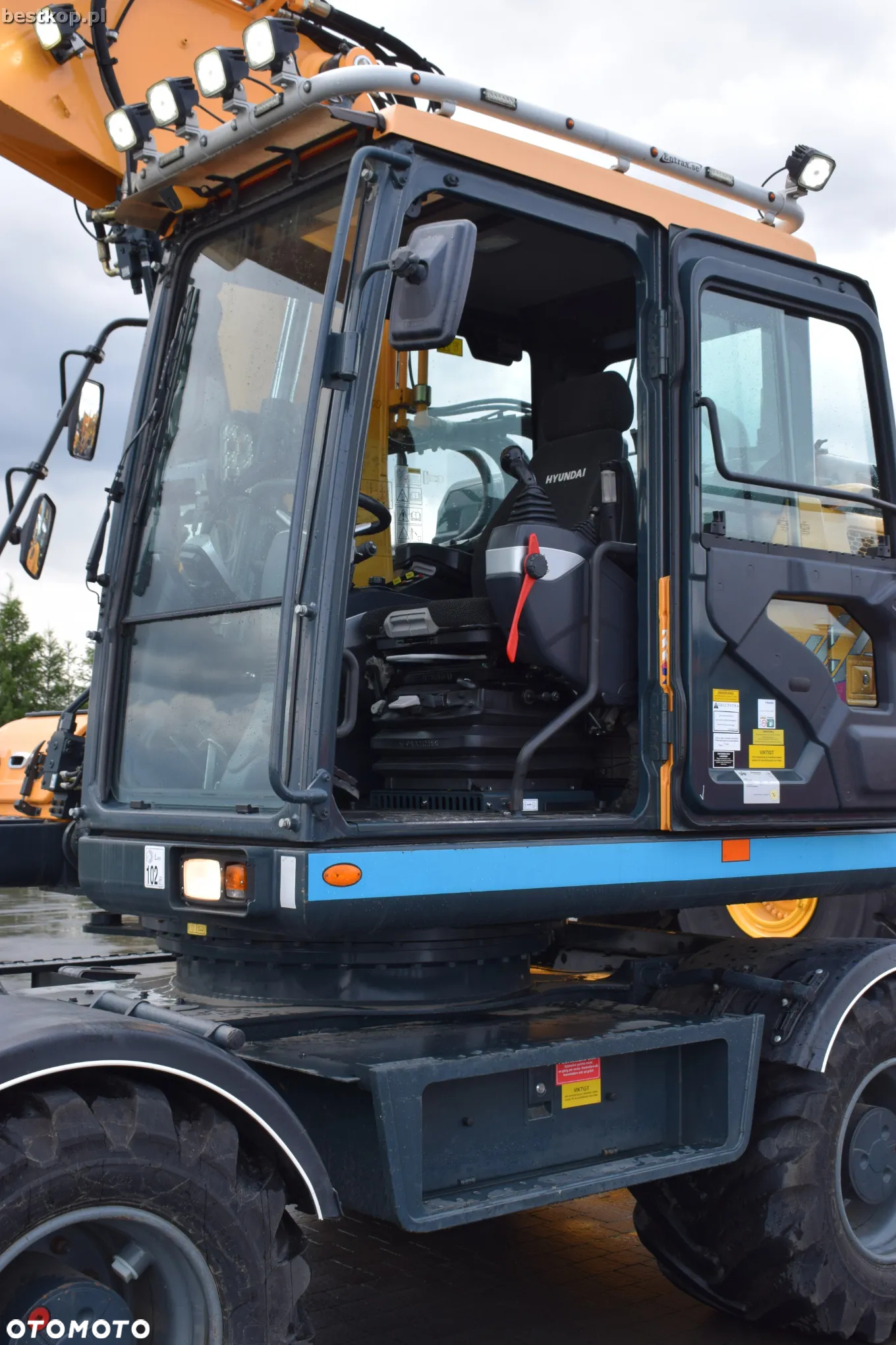 Hyundai HW160 - 24