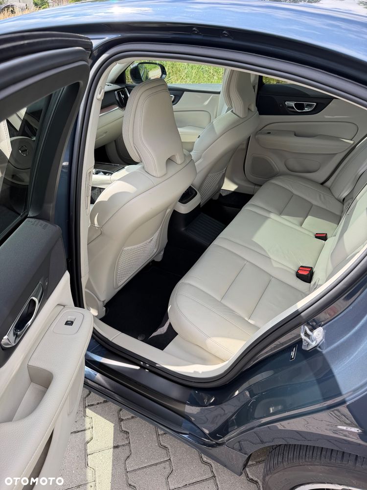 Volvo S60 - 26