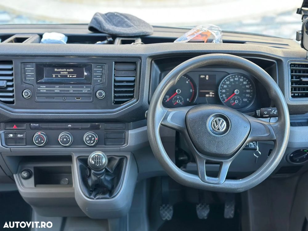 Volkswagen Crafter - 12