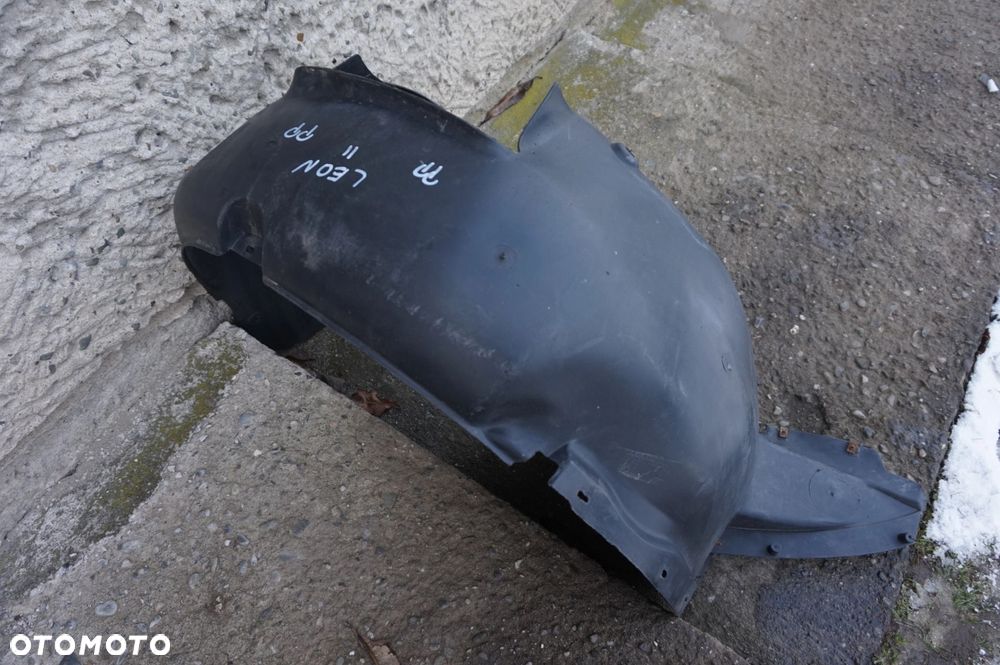 NADKOLE PRAWE PRZEDNIE SEAT LEON II 05/12r - 3