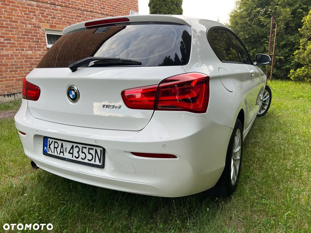 BMW Seria 1 118d Edition Metropolitan - 32