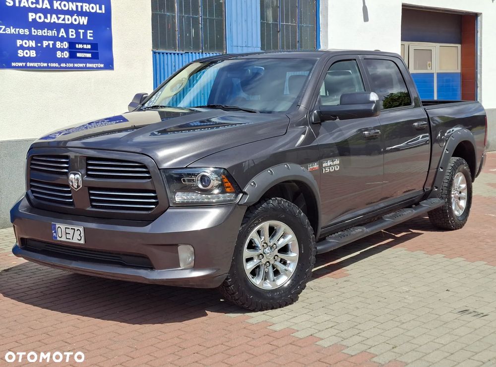 Dodge RAM - 1