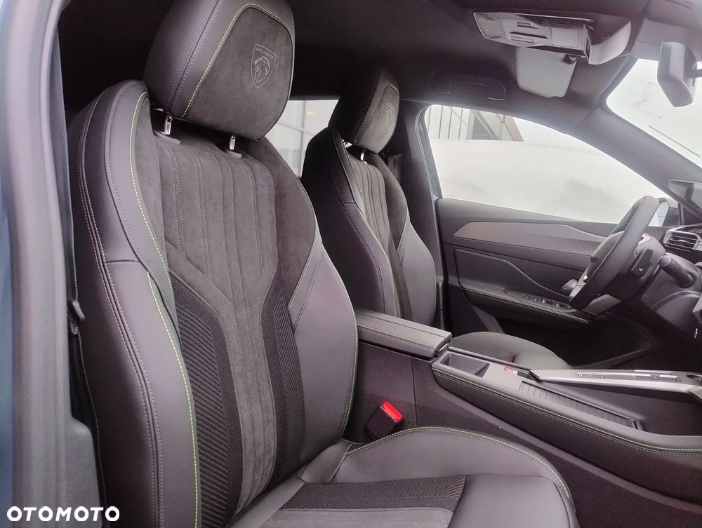 Peugeot 308 1.5 BlueHDi GT S EAT8 - 23