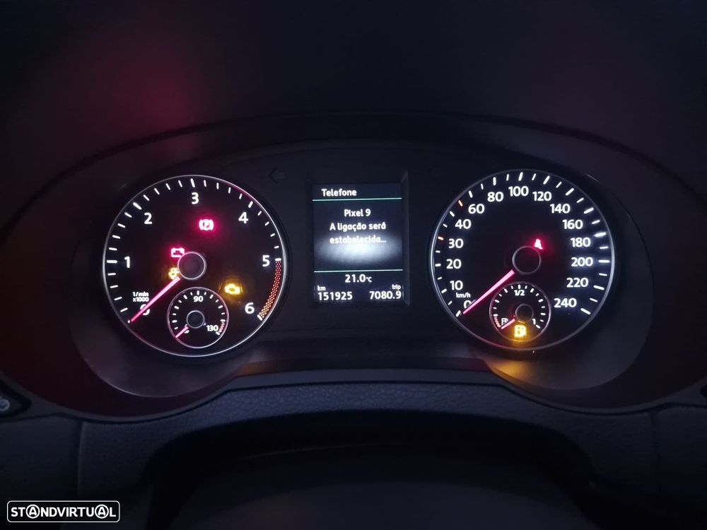 VW Sharan 2.0 TDI Blue Highline - 31