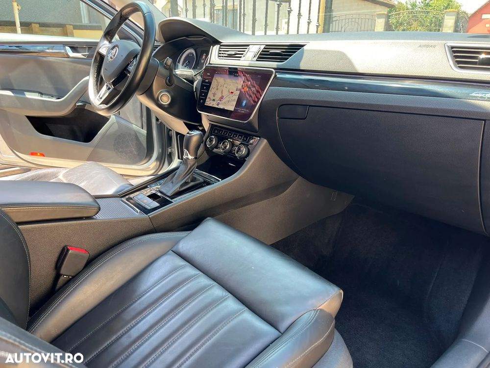 Skoda Superb 2.0 TDI DSG 4X4 Laurin & Klement - 11