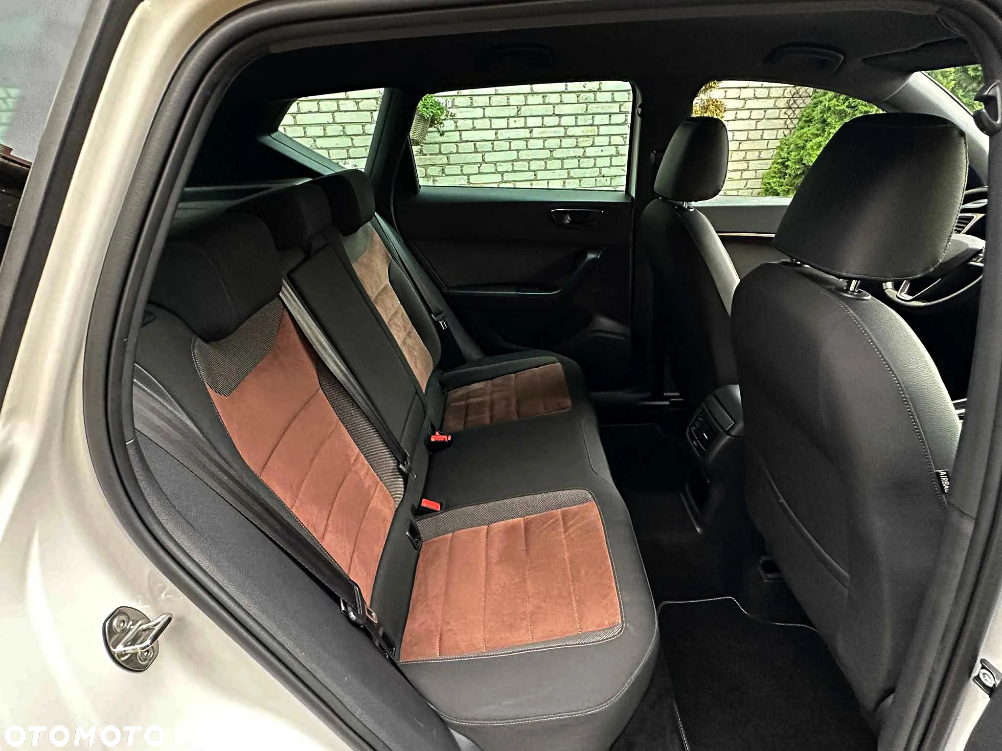 Seat Ateca 2.0 TDI DSG XCELLENCE - 28