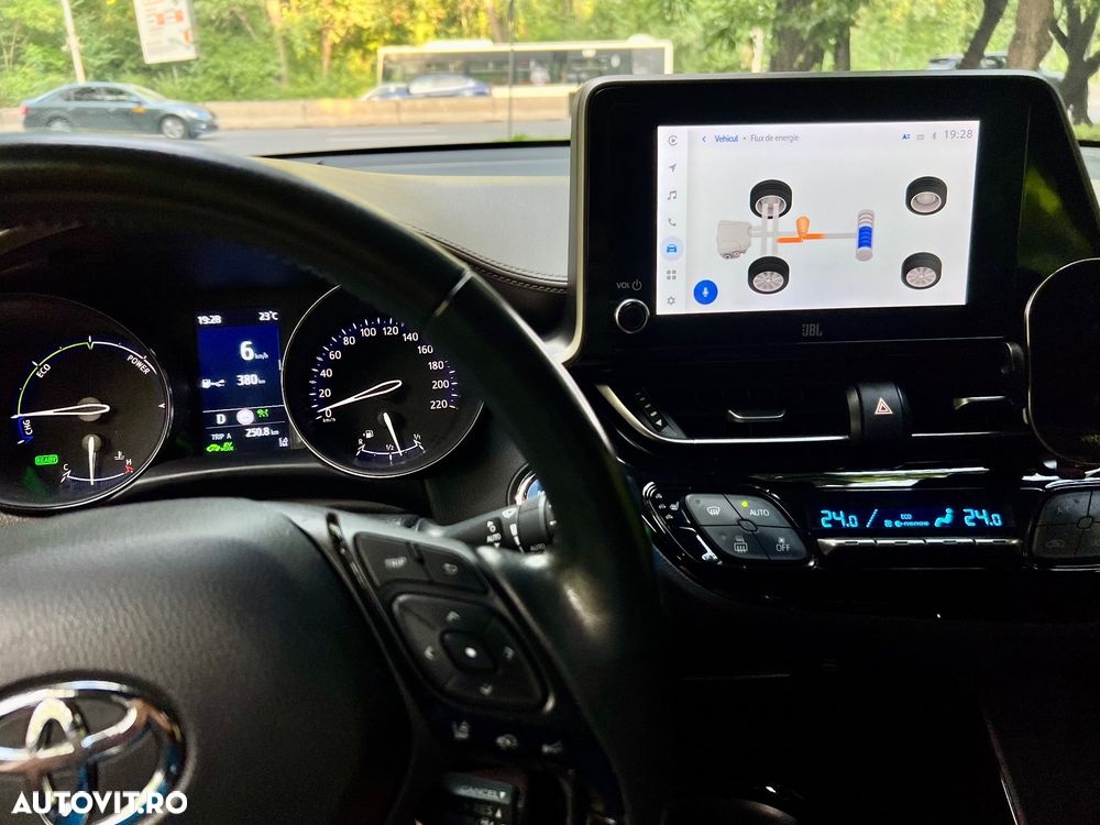 Toyota C-HR 2.0 HEV 197 CP 4x2 CVT Premiere Edition - 3