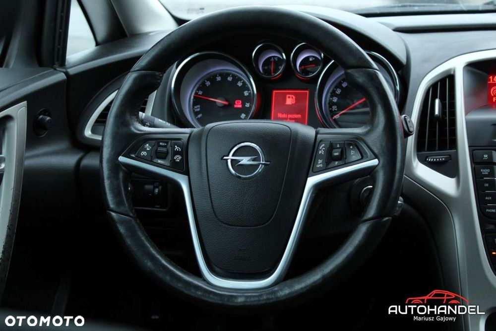 Opel Astra - 10