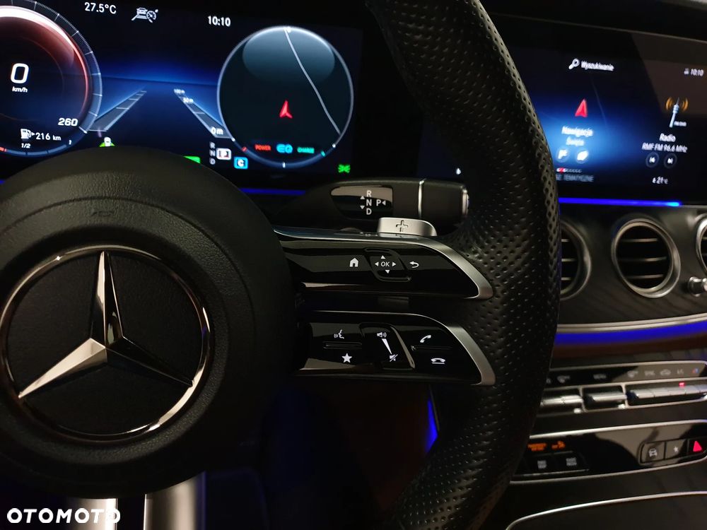 Mercedes-Benz Klasa E 220 d 4-Matic - 12
