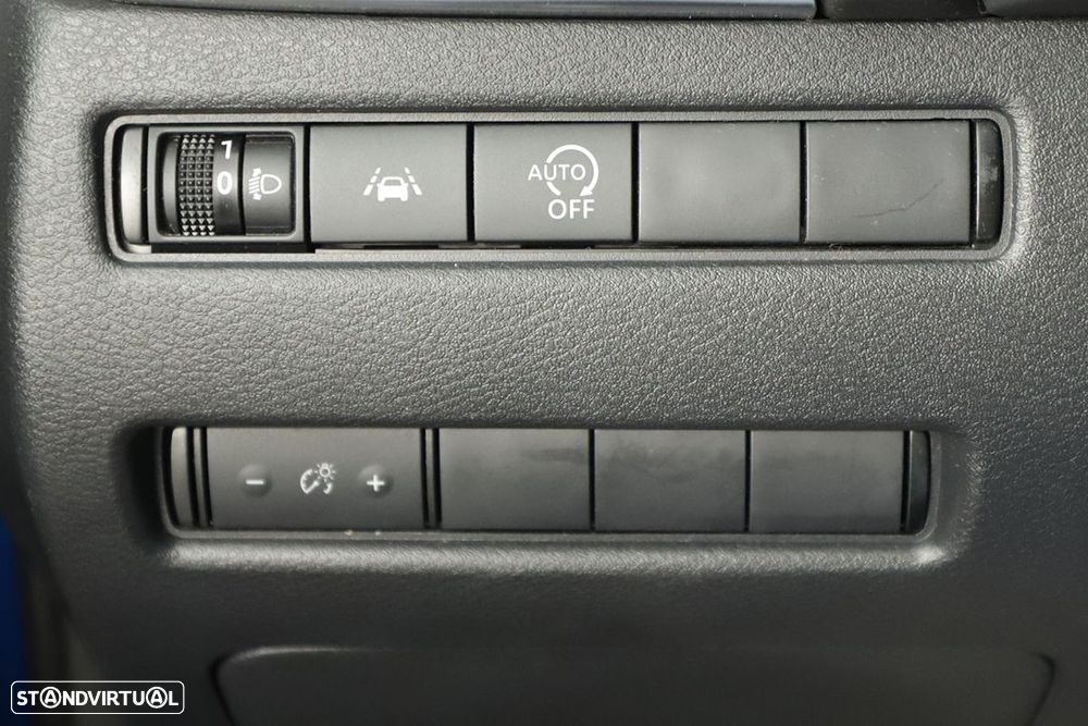 Nissan Qashqai 1.3 DIG-T N-Connecta - 18