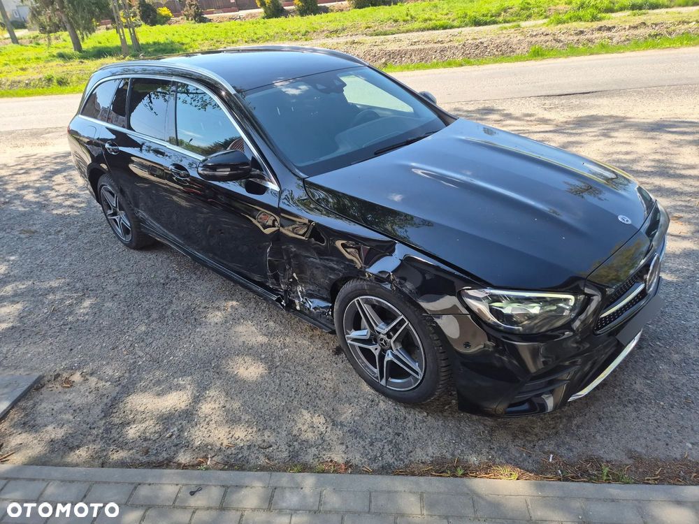 Mercedes-Benz Klasa E 220 d 9G-TRONIC AMG Line - 5