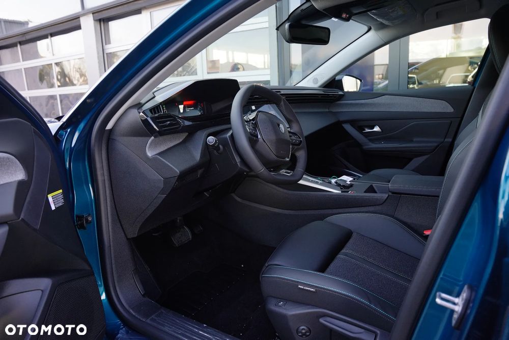 Peugeot 408 1.2 PureTech mHEV Allure S&S e-DSC6 - 9