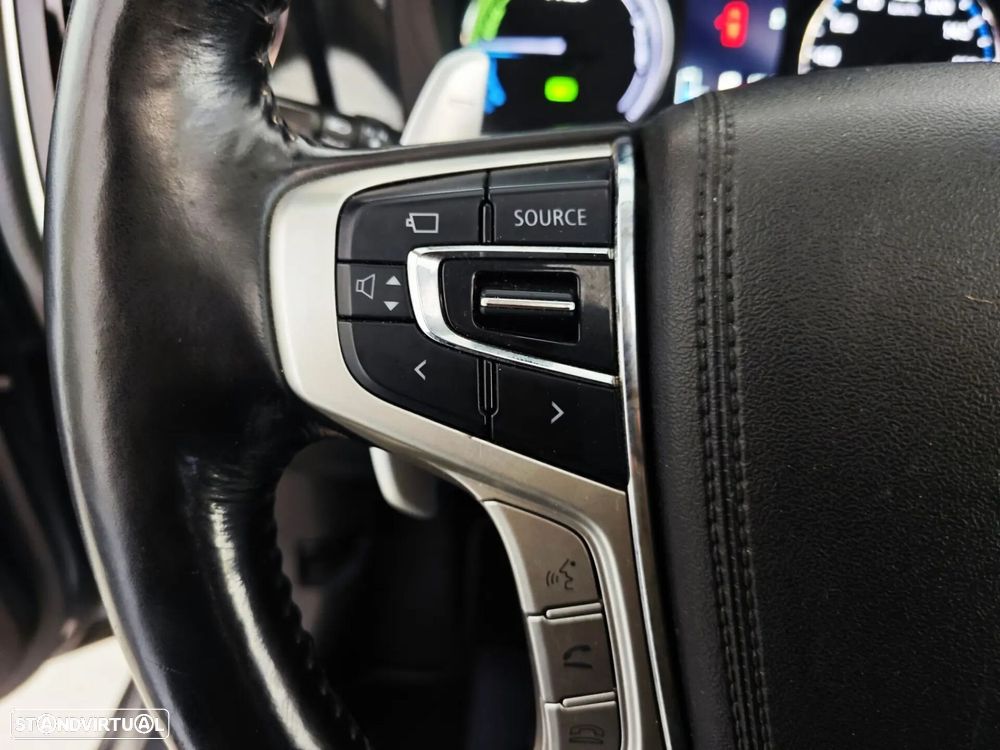 Mitsubishi Outlander - 39