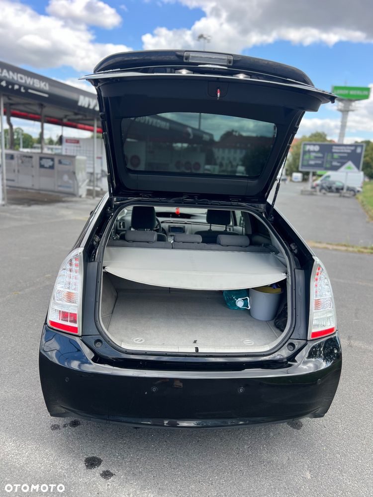 Toyota Prius - 6