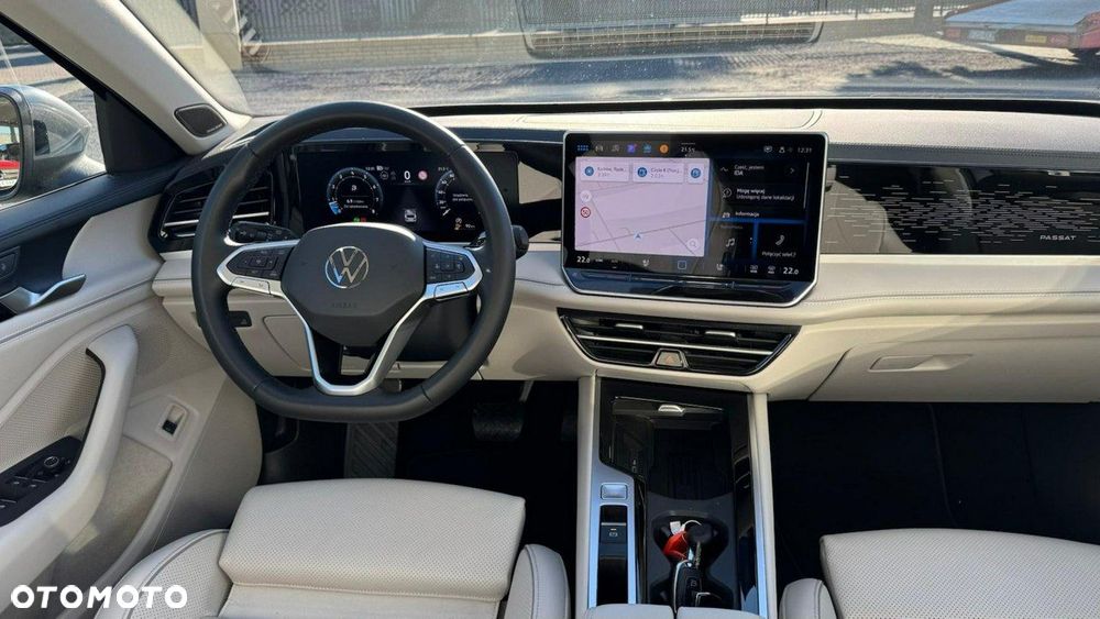 Volkswagen Passat - 16