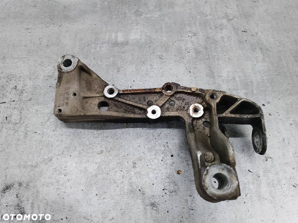 WSPORNIK WAHACZA PRAWY AUDI A3 8P/8PA/8P7 1K0199296E 2009-2013 1.2TFSI - 1