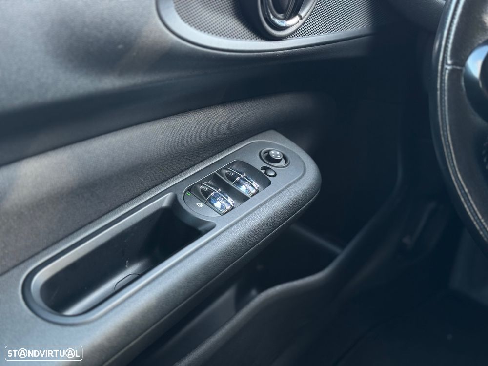 MINI Clubman One D - 9