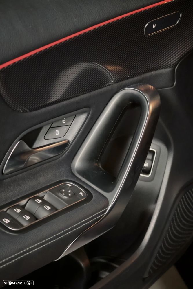 Mercedes-Benz A 250 Limousine e 8G-DCT Progressive - 13